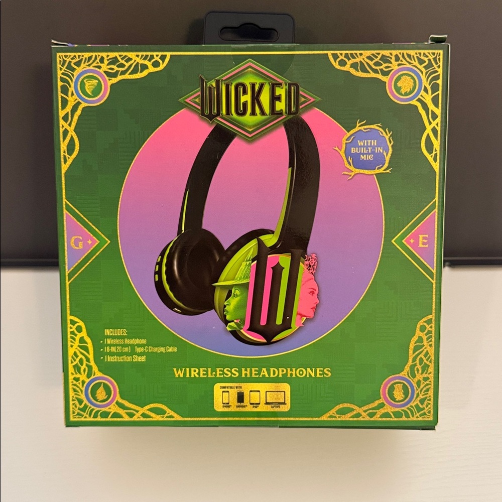 Wicked Wireless Headphones with Built-in Mic - Picture 2 of 3
